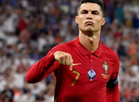 فهد بن نافل يكشف سبب عدم ضم الهلال لـ كريستيانو رونالدو